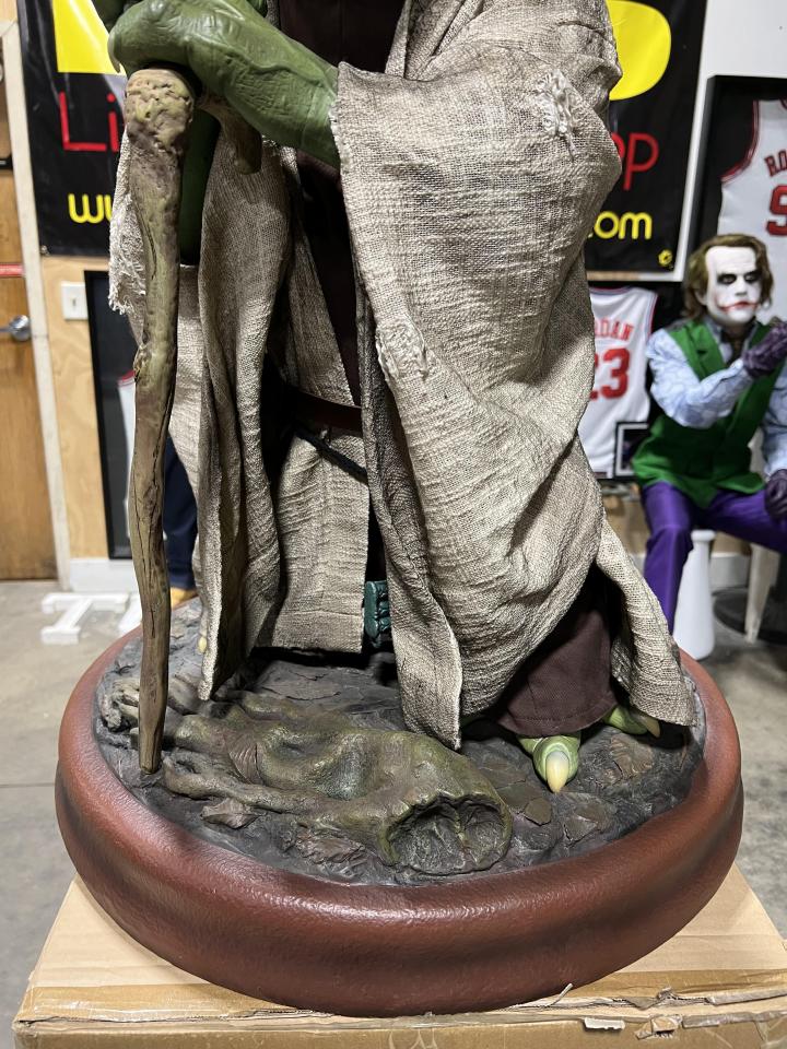 Sideshow Yoda