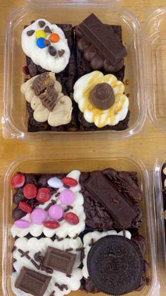 Small Assorted Brownies (4 - Flavors)