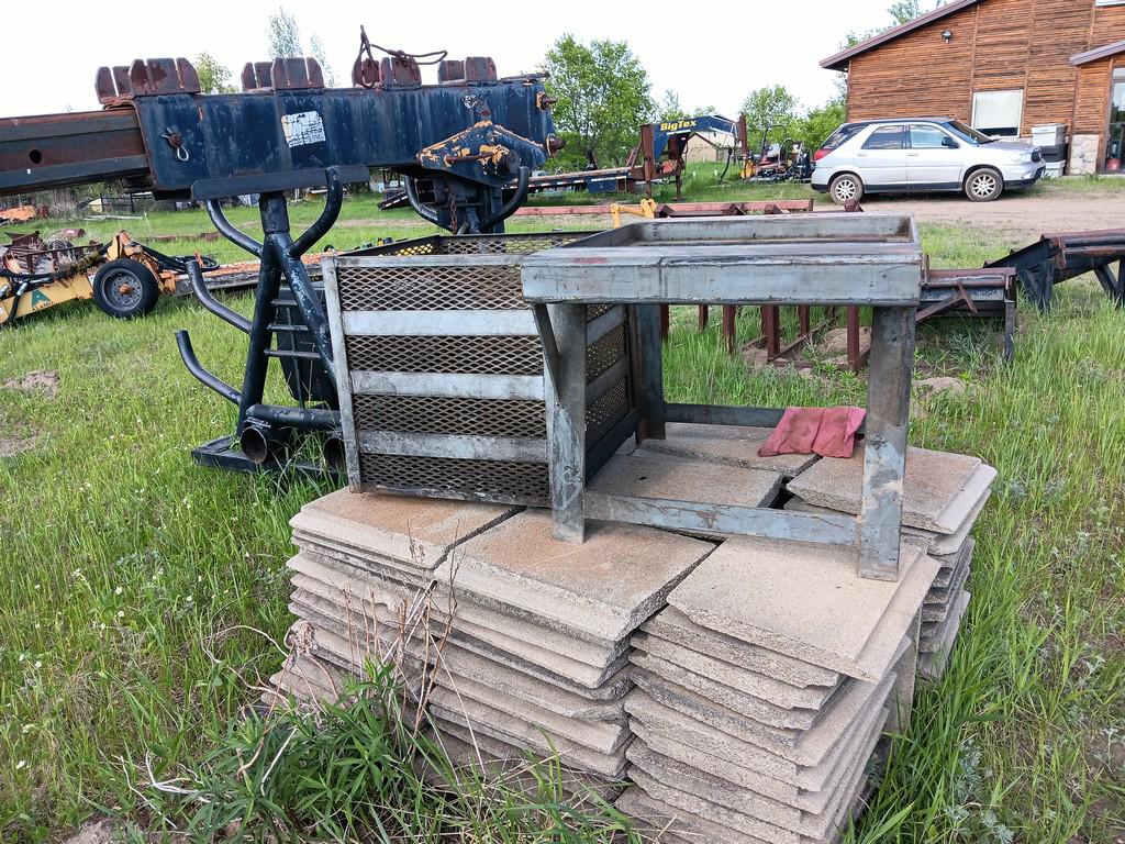 Steel Stand - Lot # J1635