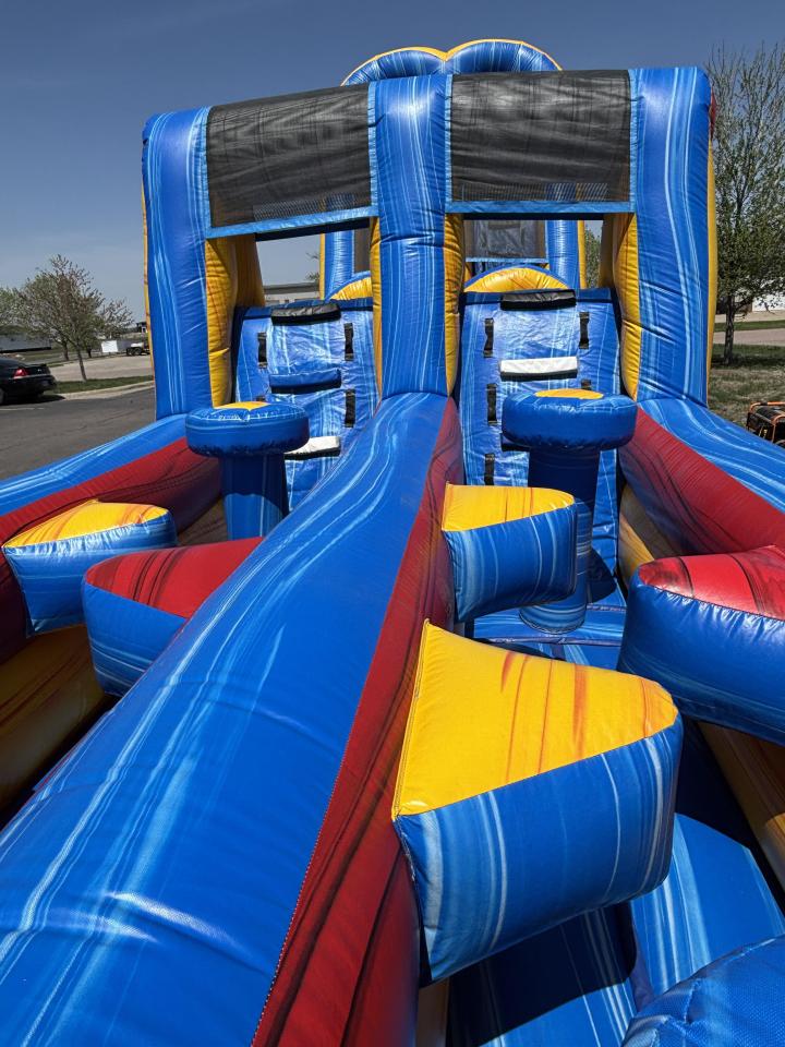 Zip-It Obstacle Course