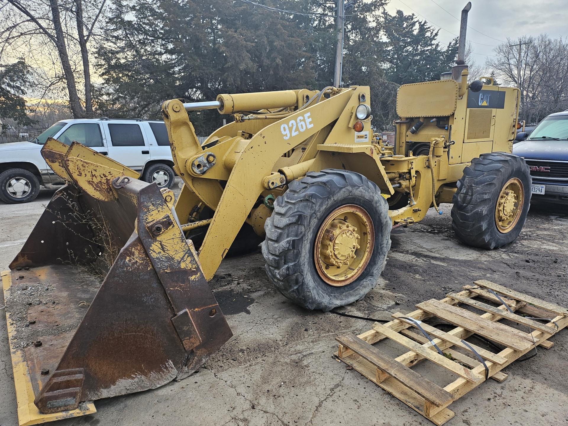 Caterpillar Front Loader