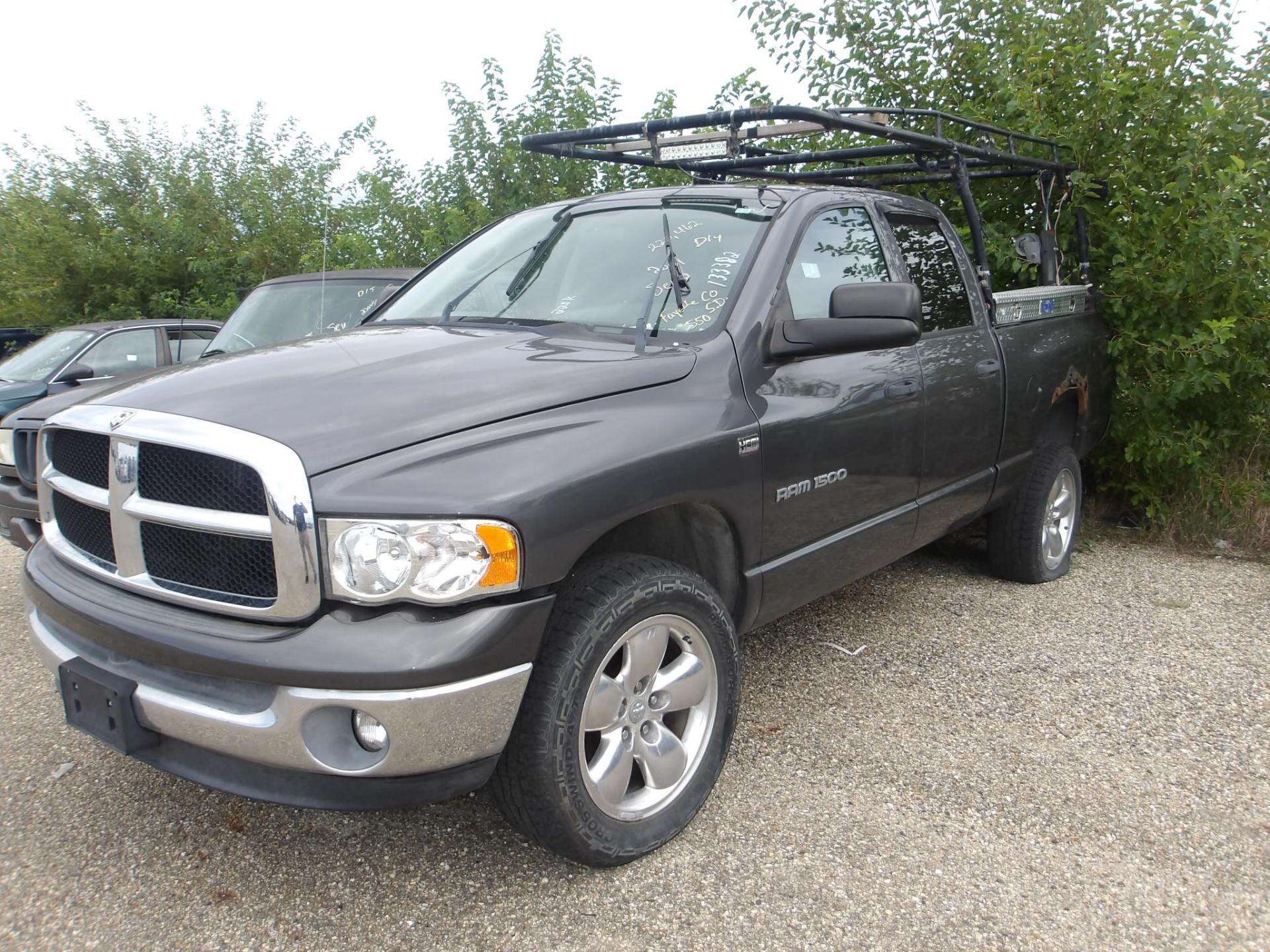 D14-2004 DODGE RAM QUAD CAB