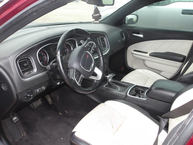 D5 - 2017 Dodge Charger SXT