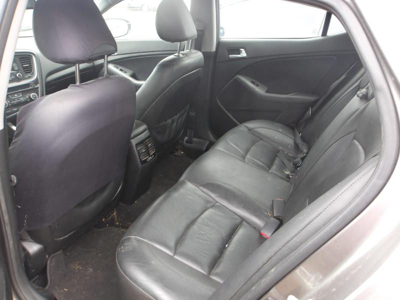 D19 - 2015 Kia Optima SX