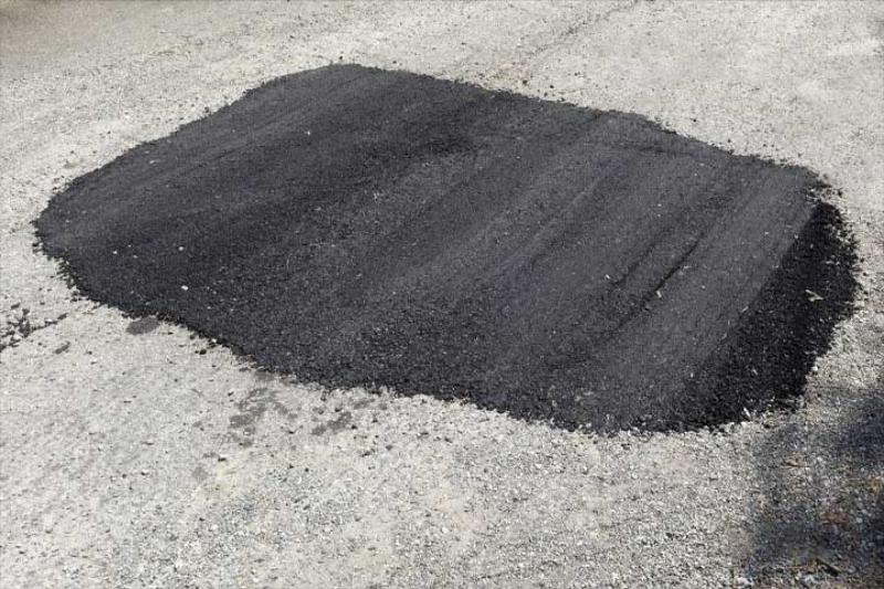 Pot hole repair