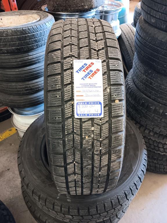 225/60R16 Dunlop Graspic DS-3 Tires Set of 4