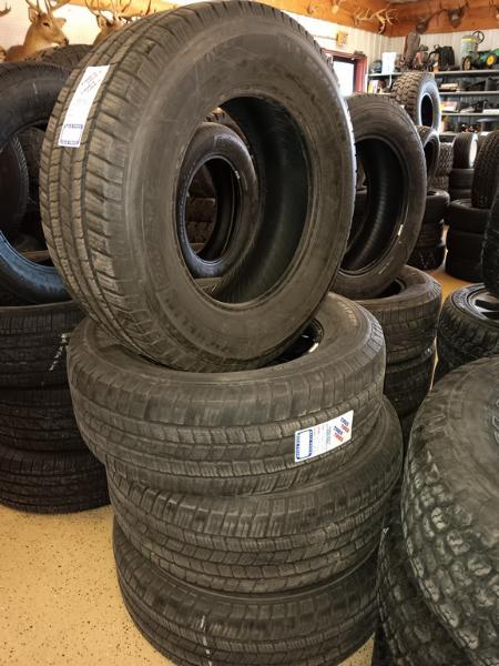 265/65R17 Michelin Defender LTX M/S Tires Set of 4