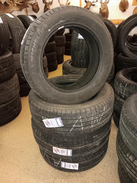 235/60R18 Michelin Latitude Tour HP Tires Set of 4