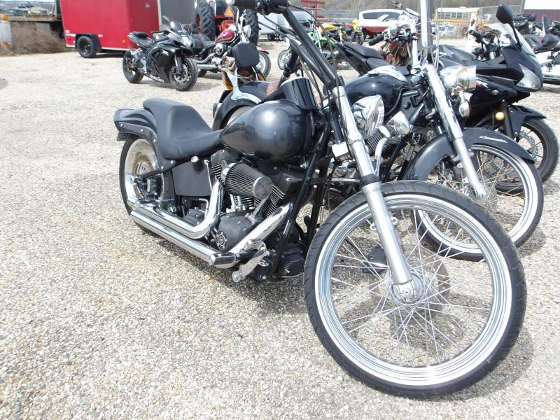 D73- 2006 H-D FXSTB NIGHT TRAIN