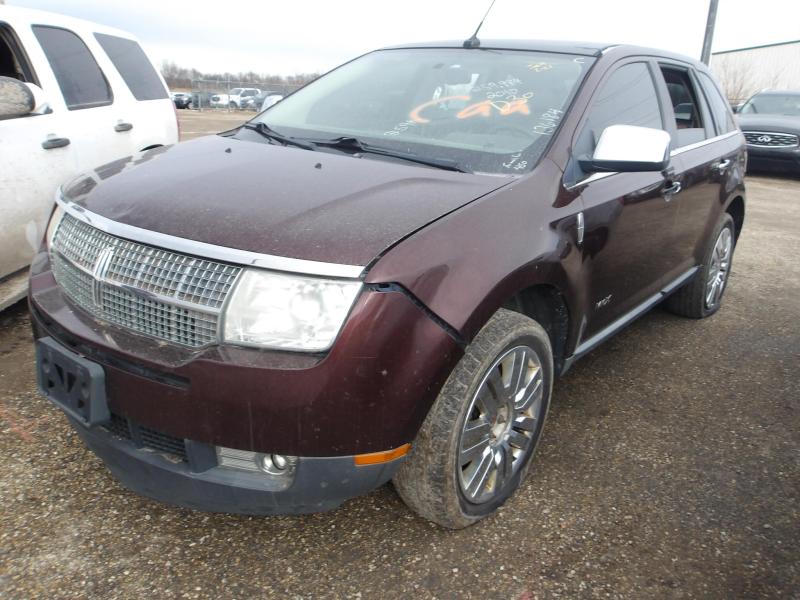 D30 - 2010 Lincoln MKX