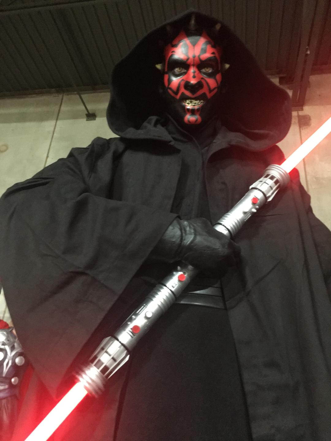 Life Size Star Wars Darth Maul w/ Lightsaber&Robe