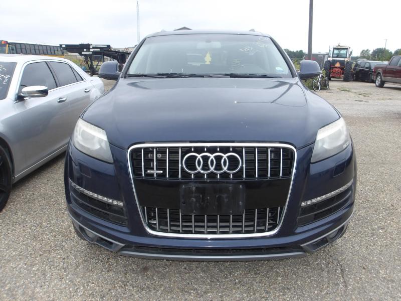 D13 - Audi Q7 Premium Plus