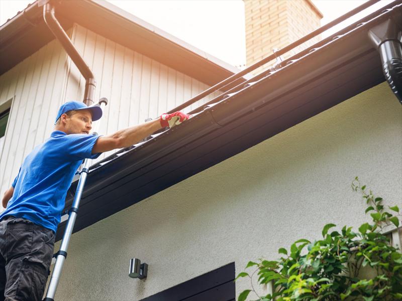 Gutter Cleaning Services in Sioux Falls, SD