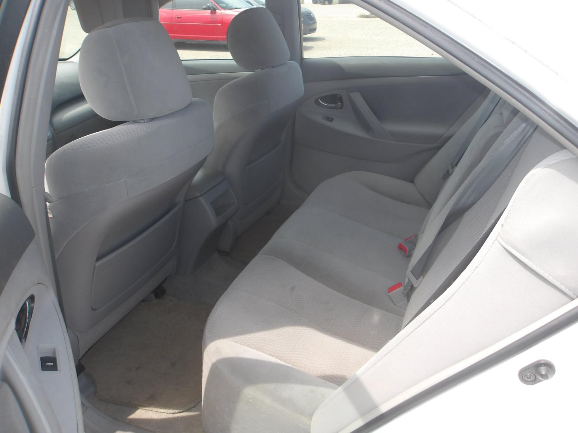 D28 - 2010 Toyota Camry