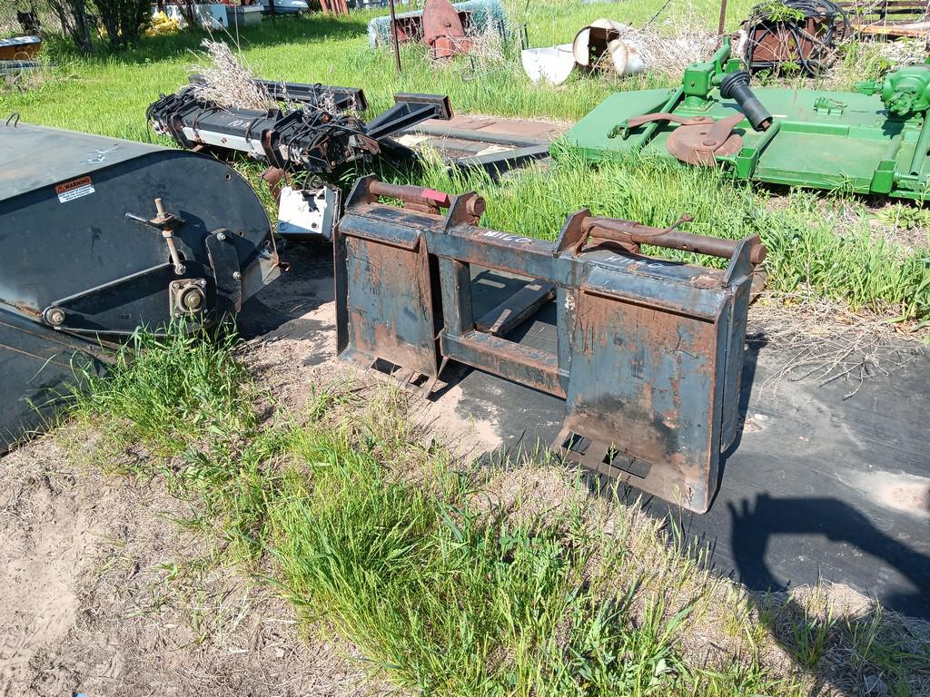 Skid Steer Forks - Lot # H1160