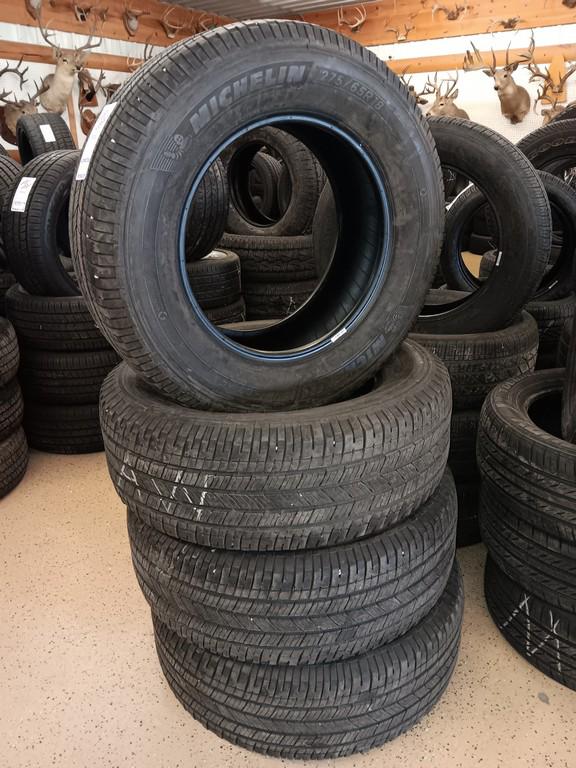 275/65R18 Michelin Primacy XC Tires Set of 4