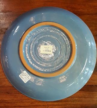 ROUND HANDMADE FOLK ART POTTERY PLATE USSR