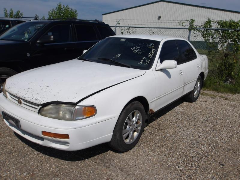 D9 - 1995 Toyota Camry