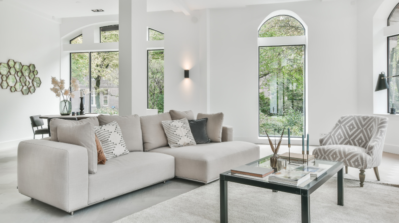 Occupied Home Staging Solutions

Transforming Lived-In Spaces into Show-Stopping Homes