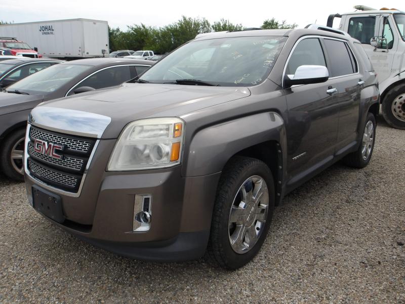 D14 - 2010 GMC Terrain SLT-2