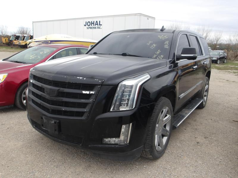 D50  - 2015 Cadillac Escalade *** This vehicle is going to be sold Dealer Only *** Dash has been modified Passenger airbag is gone and the dash is disassembled*** Not Safe To Drive***