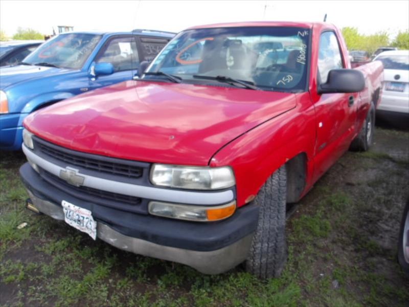 D126 2002 CHEVROLET SILVERADO 1500   *** Mechanics Special ***