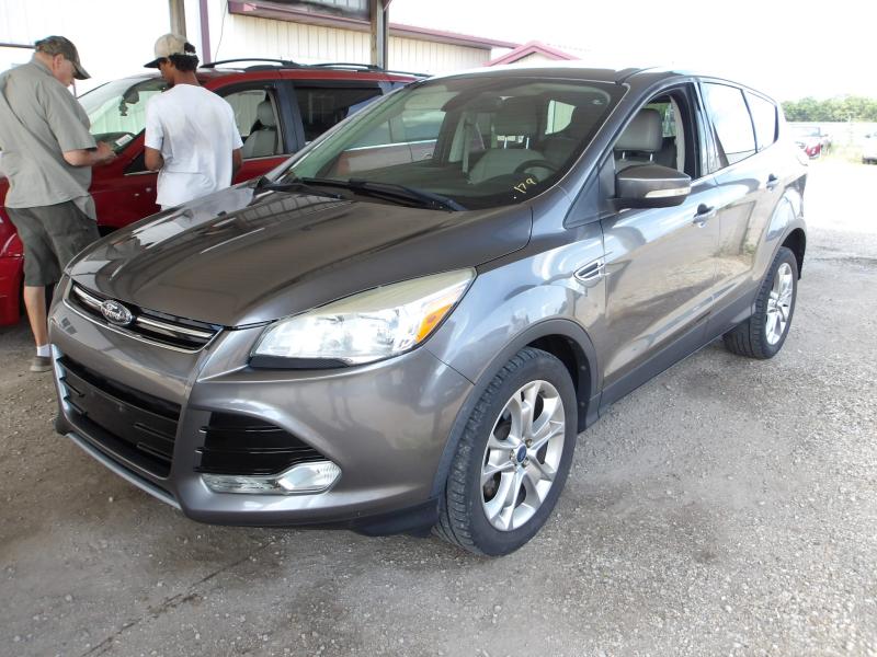 AC10 - 2013 Ford Escape SEL
