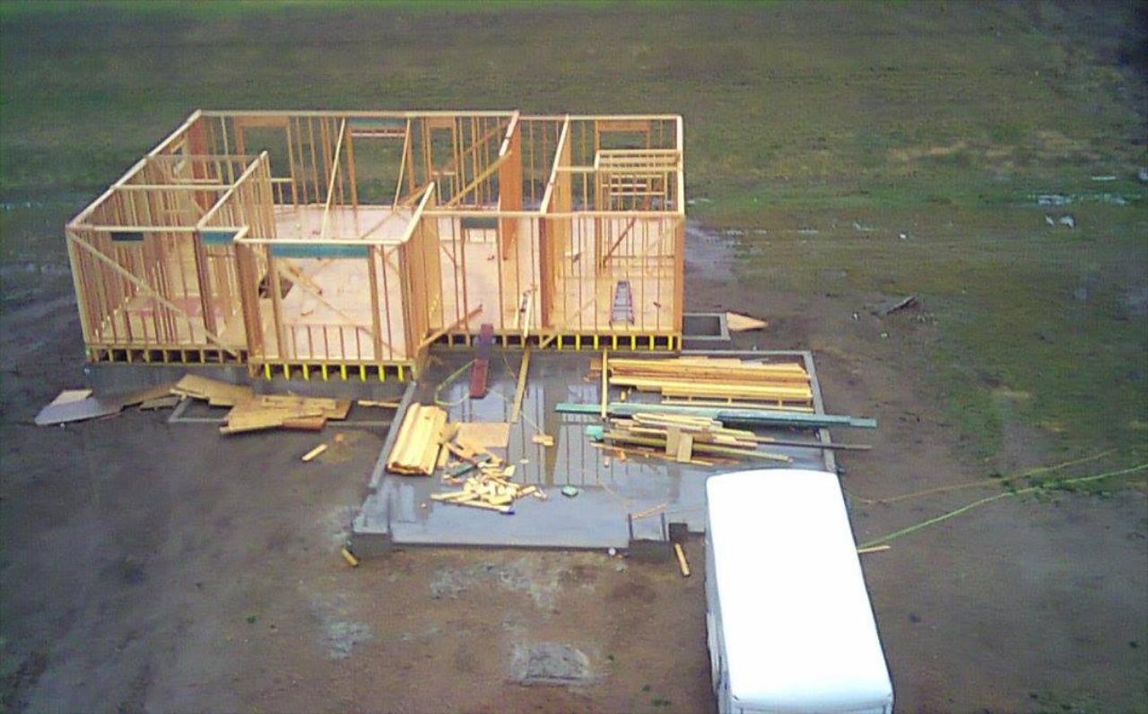 CUSTOM & SPEC HOME BUILDING