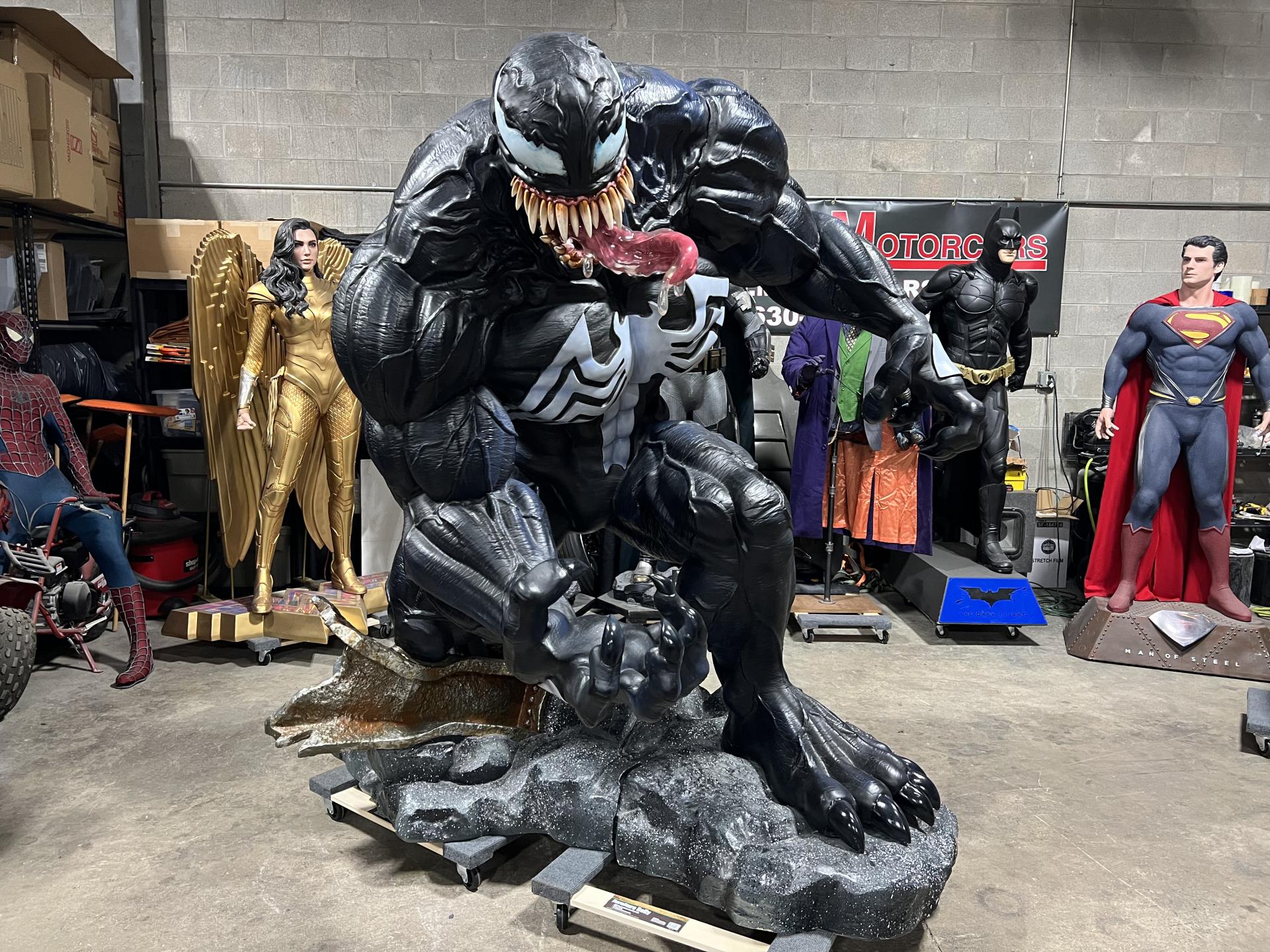 Marvel Beast Kingdom Venom