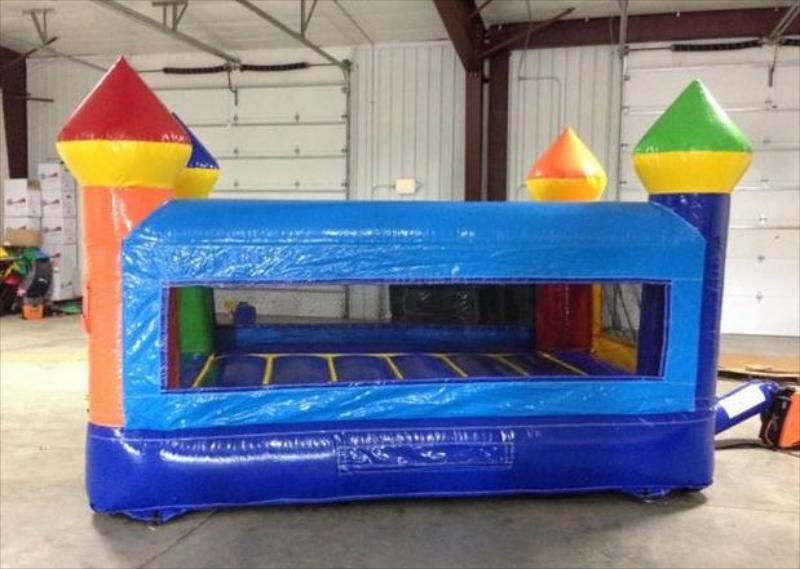 pack n roll bouncer