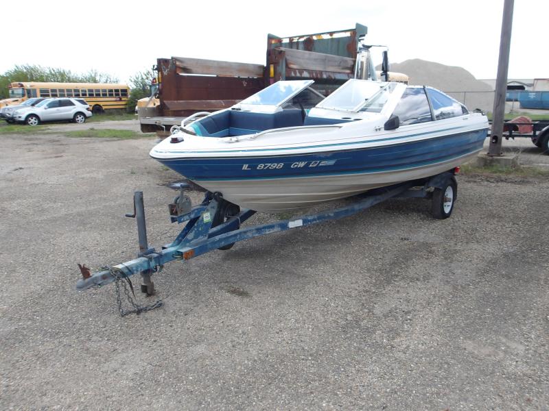 T12 - 1988 Bayliner Capri