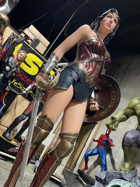 Life Size Justice League Wonderwoman