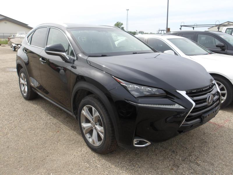 D24 - 2017 Lexus NX 300H