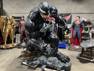 Marvel Beast Kingdom Venom