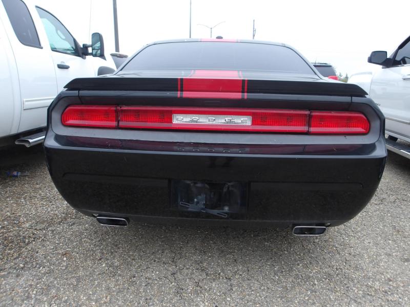 D2 - 2012 Dodge Challenger SXT