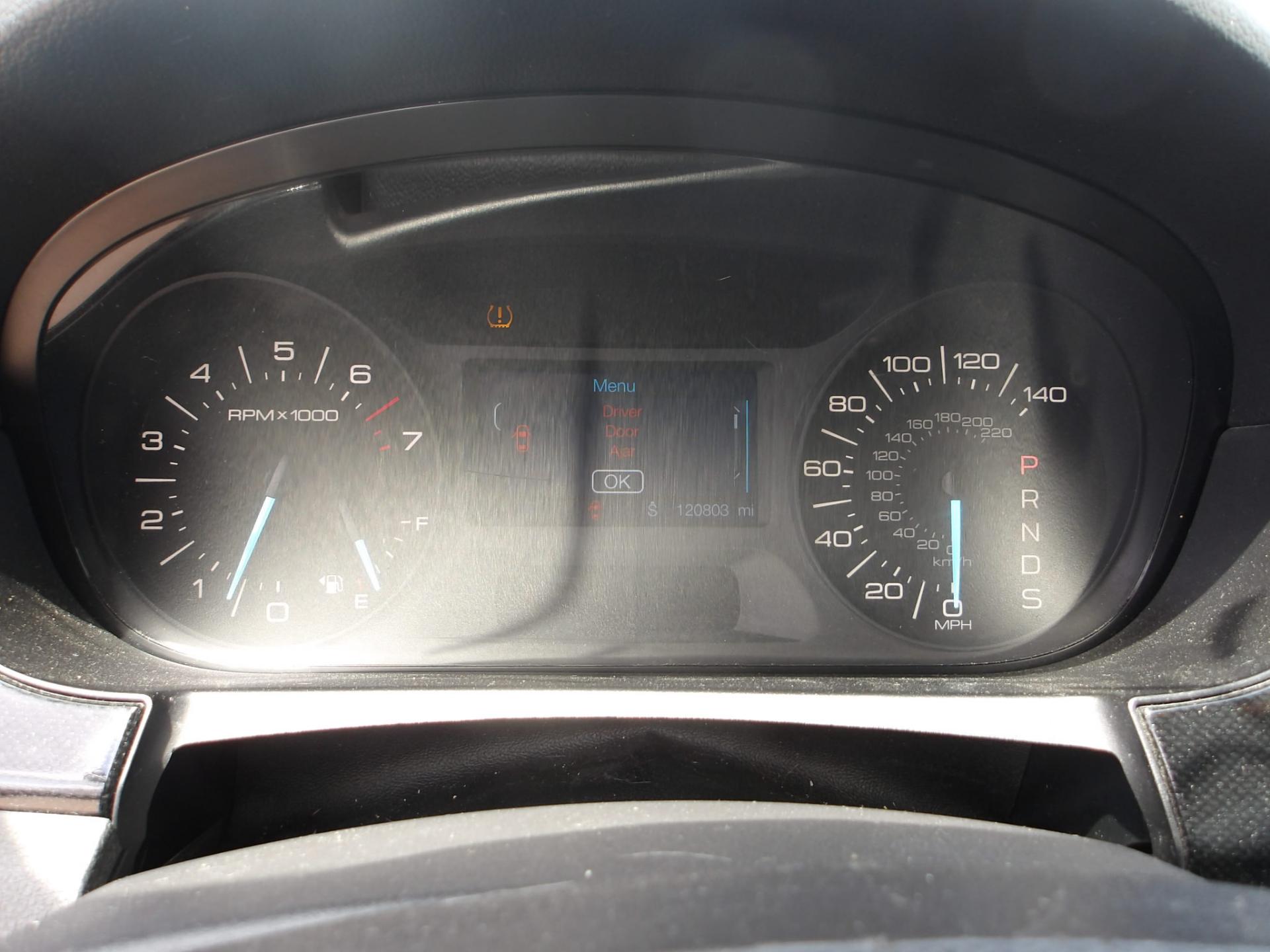 D5 - 2013 Ford Edge SE