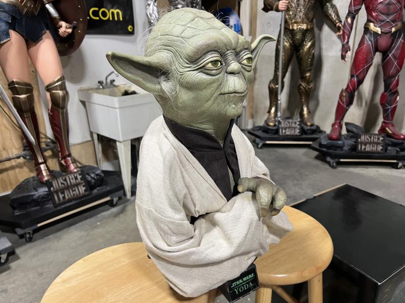 Life Size Sideshow Star Wars Yoda Bust