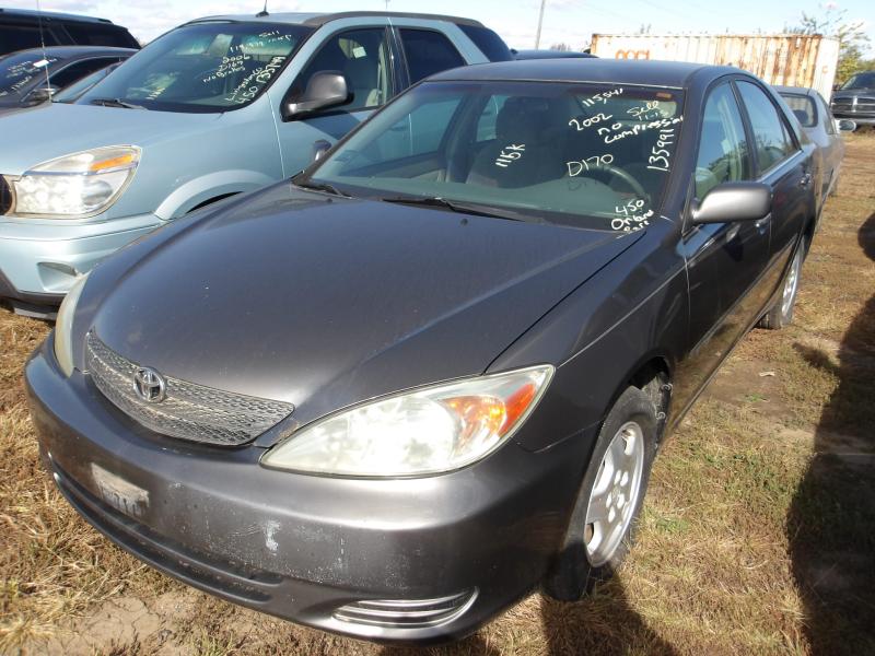 D170 2002 TOYOTA CAMRY