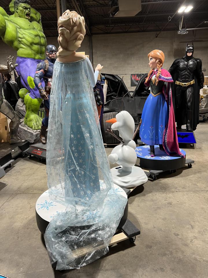 Life Size Frozen Anna, Elsa and Olaf
