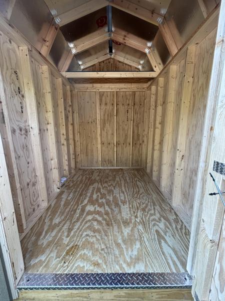 6x8 Lofted Barn