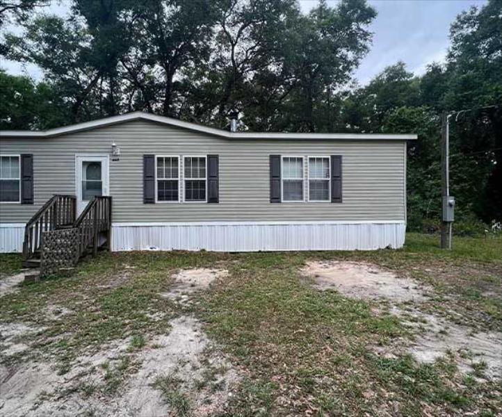 Wood Deck &amp; Fence