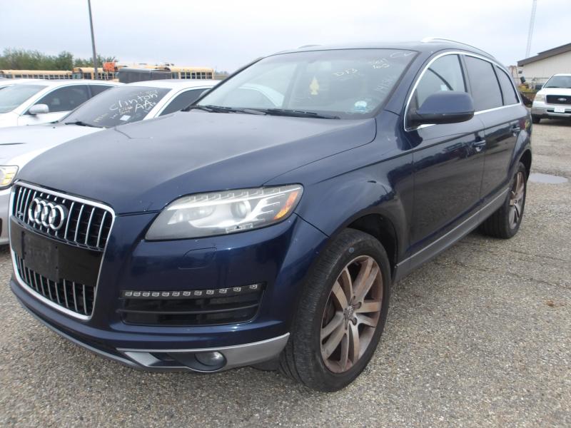 D13 - Audi Q7 Premium Plus