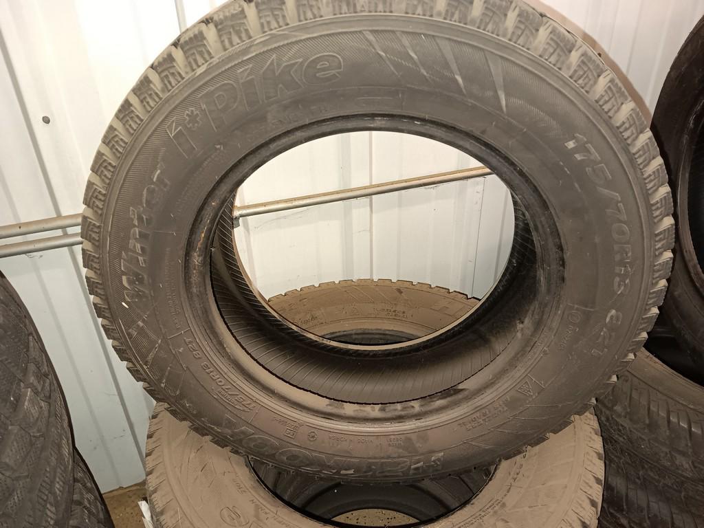 175/70R13 Hankook Winter I Pike Tires Set of 4