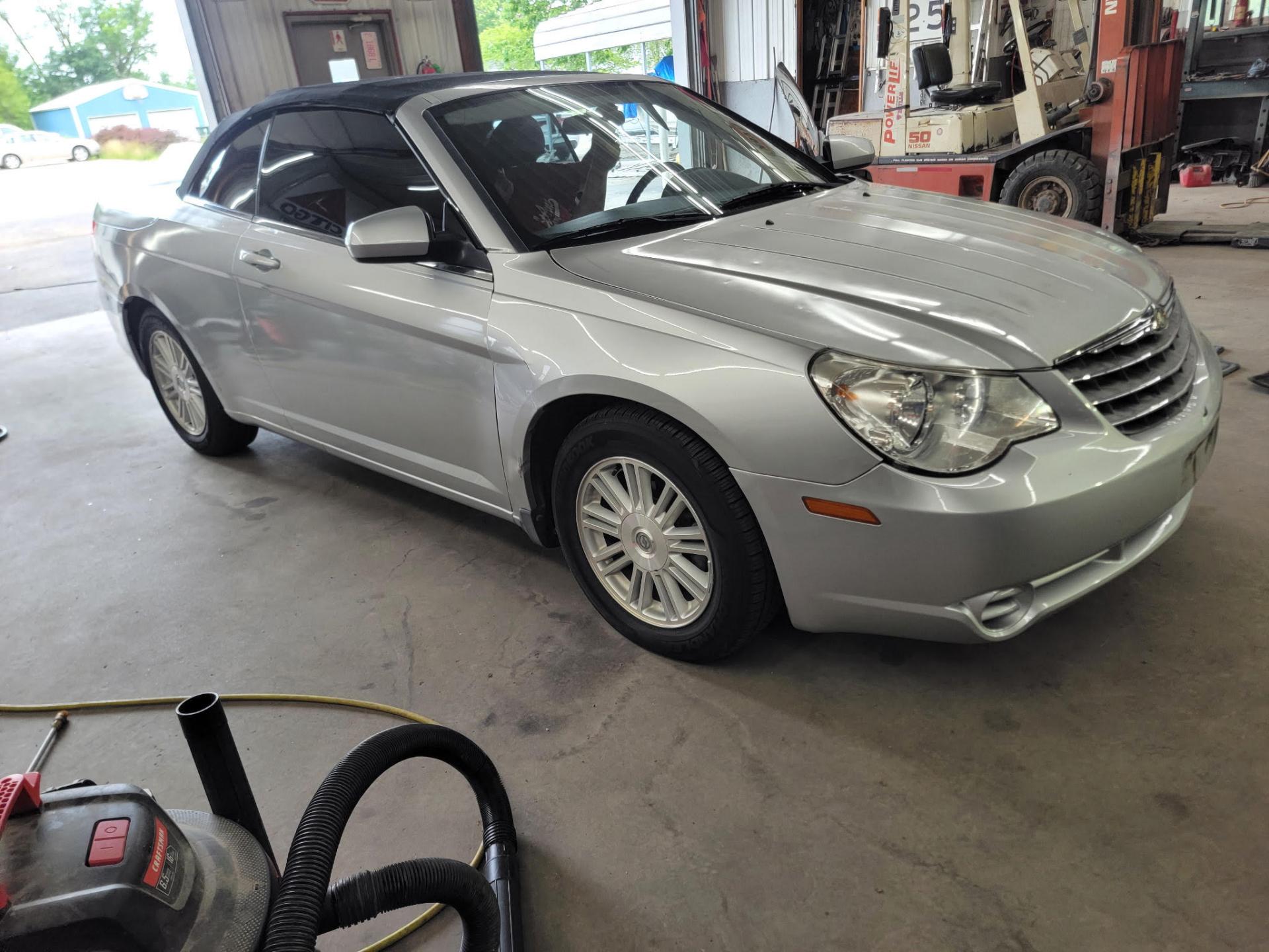 A16-2009 Chrysler Sebring