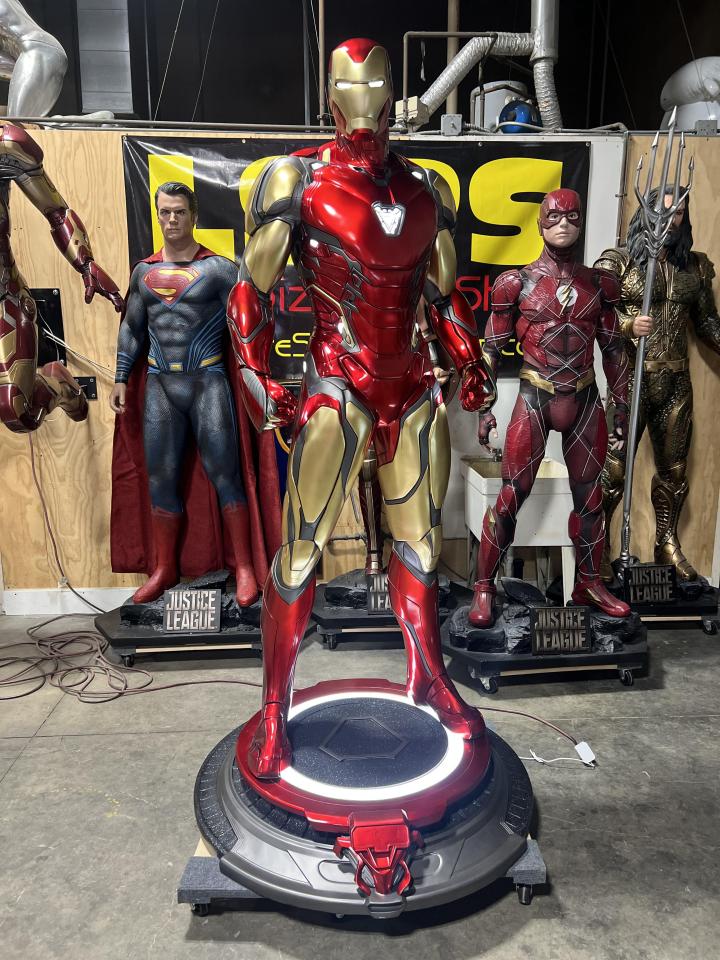 Avengers End Game Tony Stark with Interchangeable Heads
