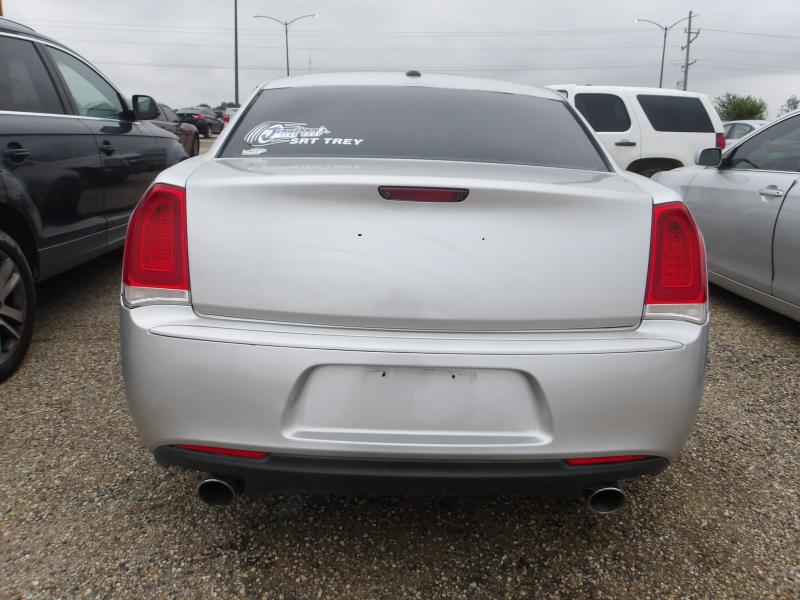 D20 - 2011 Chrysler Limited