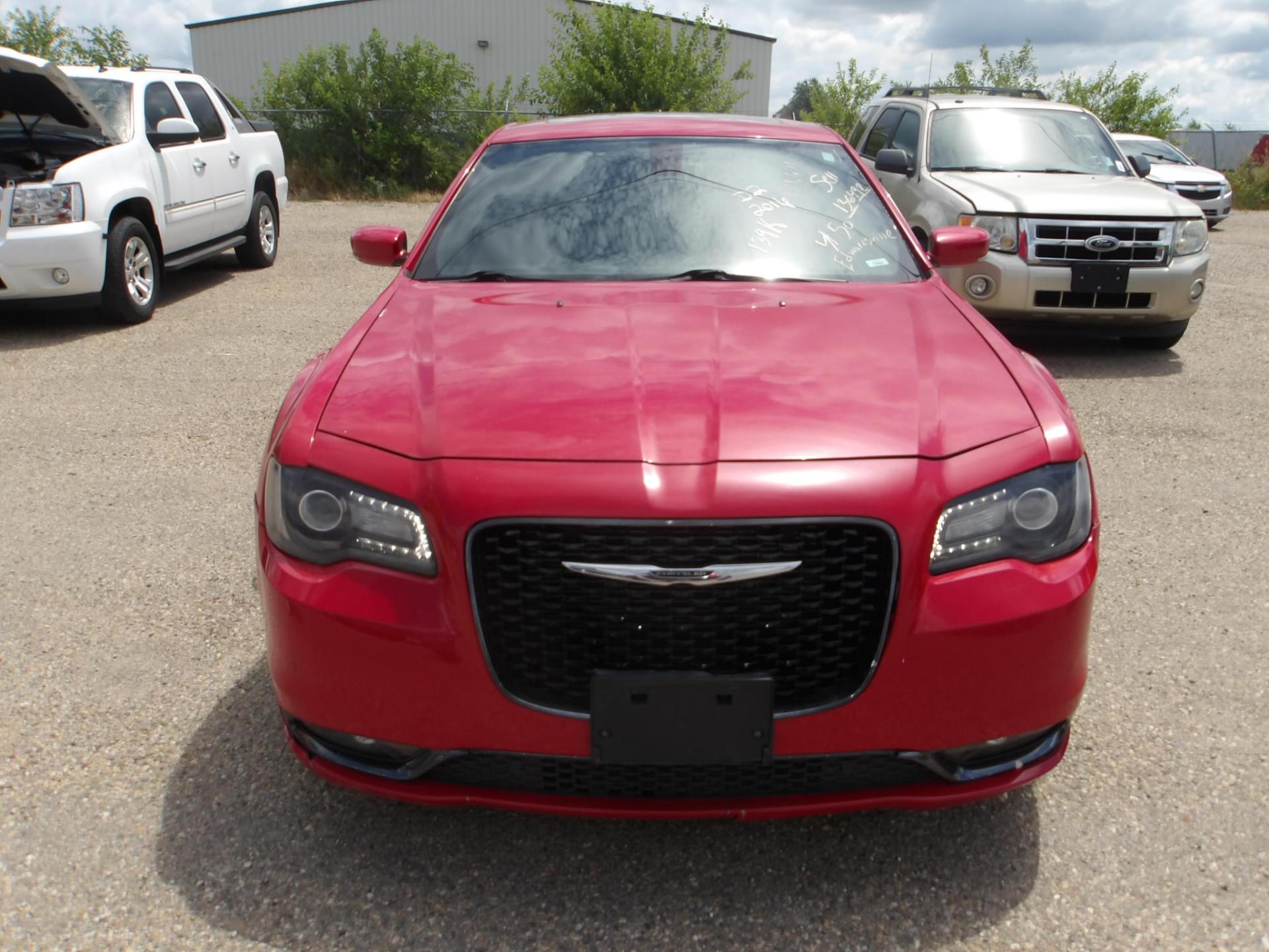 D2 - 2016 Chrysler 300S