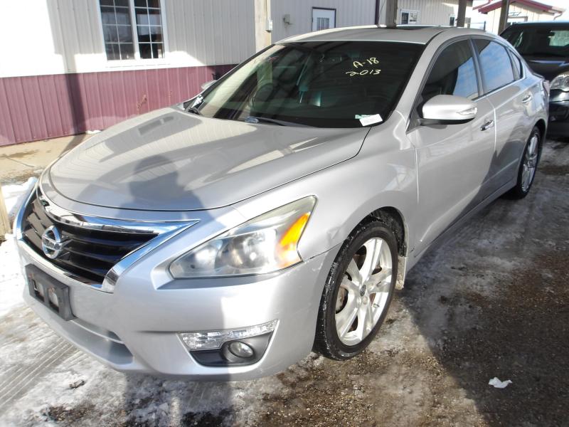 A18 - 2013 Nissan Altima 3.5S