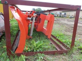 Skid Steer Dozer Blade 7ft - Lot # H1097