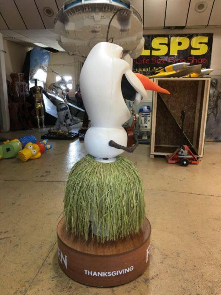Life Size Disney Frozen Olaf SUPER RARE!!!